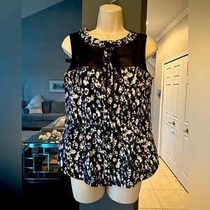 WORTH - Black and White button front cutaway Size 6